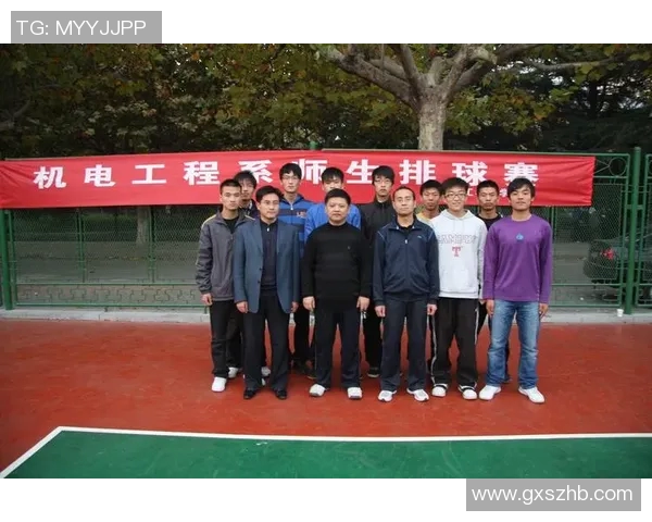 重庆排球队选拔赛表现分析：意识与团队协作的关键因素探讨